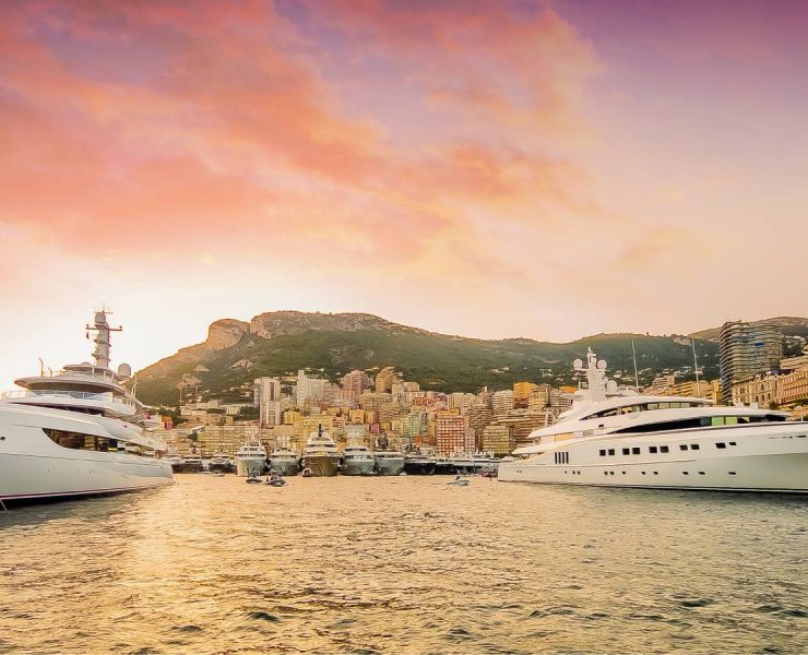 Board Yachts safely